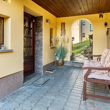 Haus Schmucker *