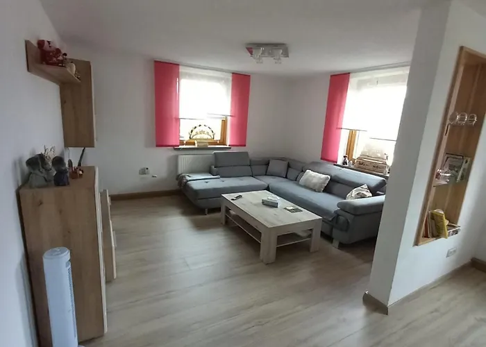 Semesterbostad Haus Schmucker